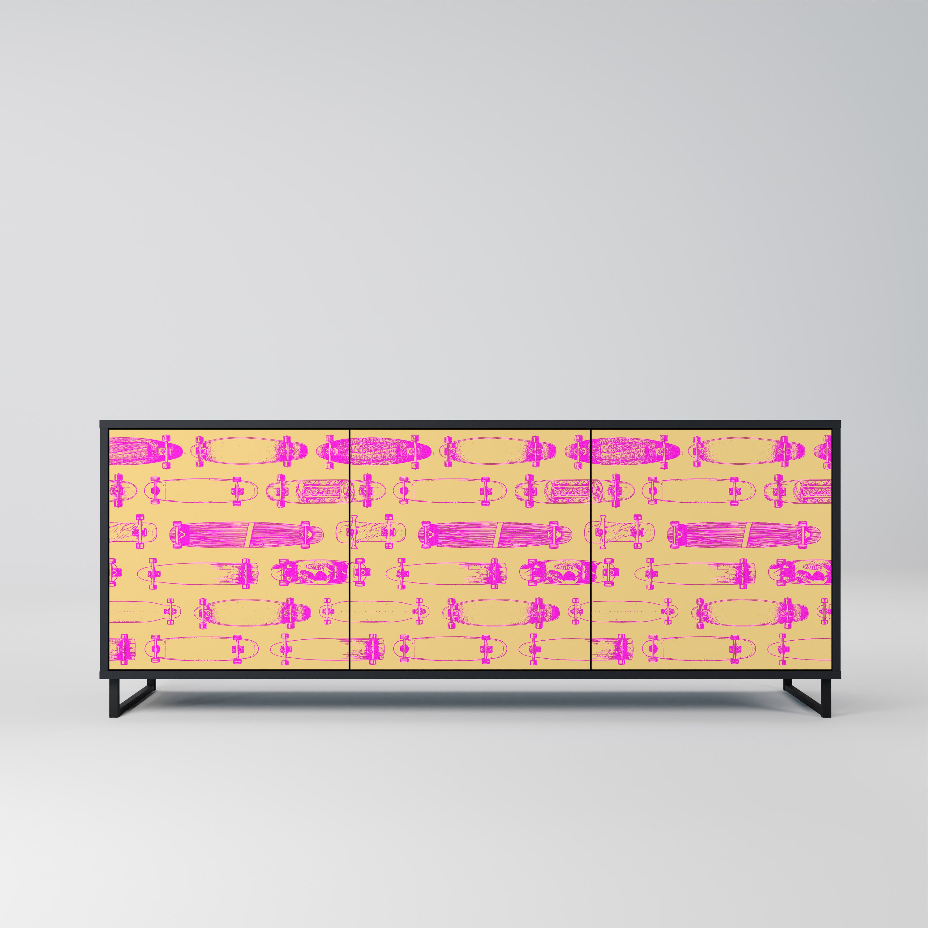 Aparador de 3 puertas SKATEBOARD ARTISTRY con acabado negro