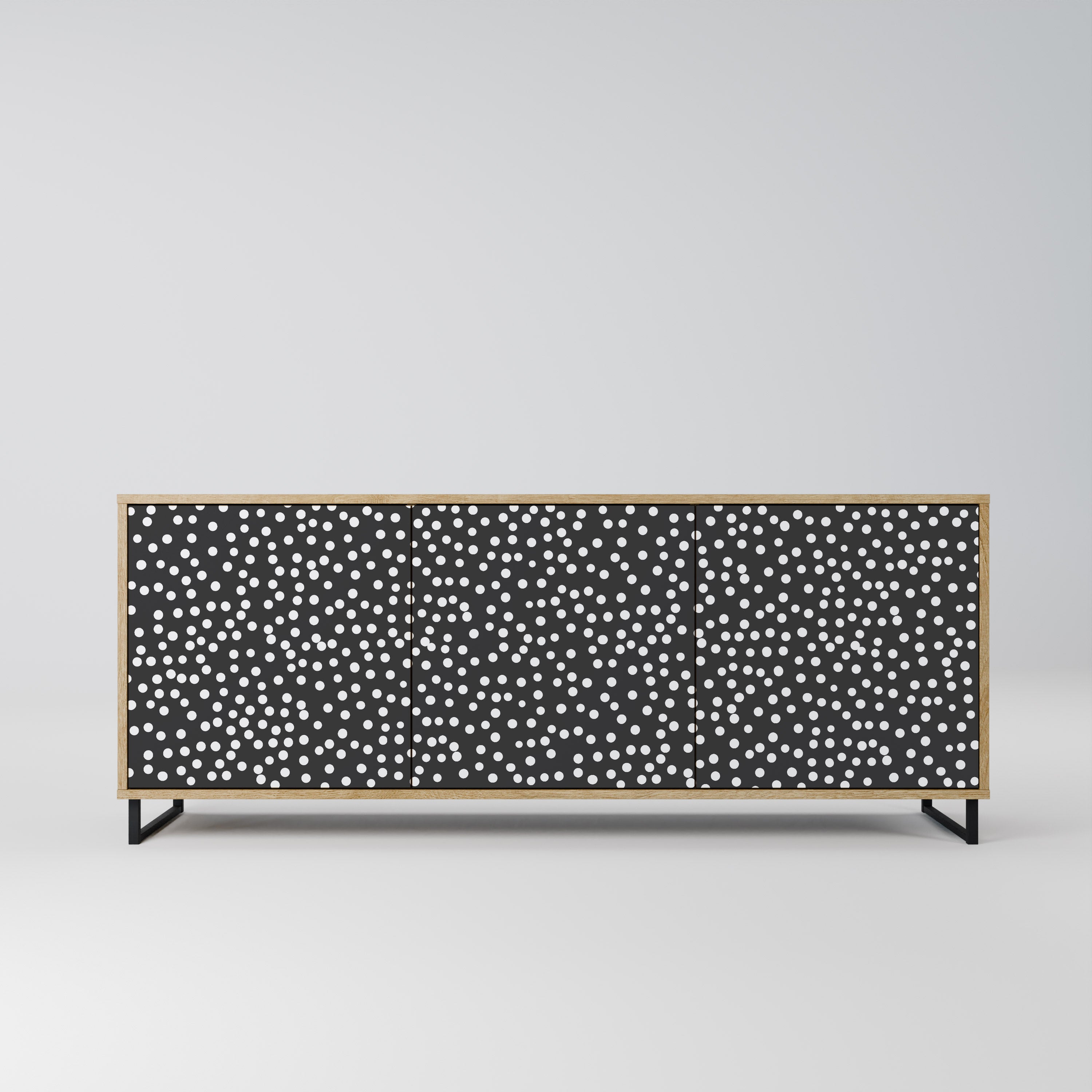 BLINDING LIGHTS 3-Door Sideboard in Oak Effect