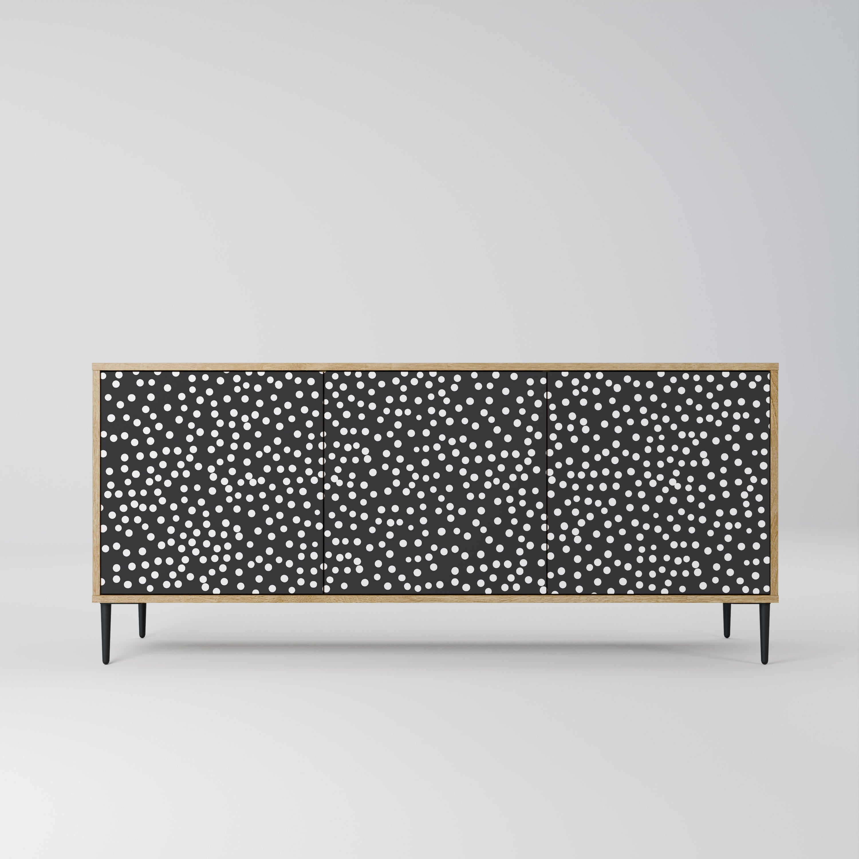 BLINDING LIGHTS 3-Door Sideboard in Oak Effect