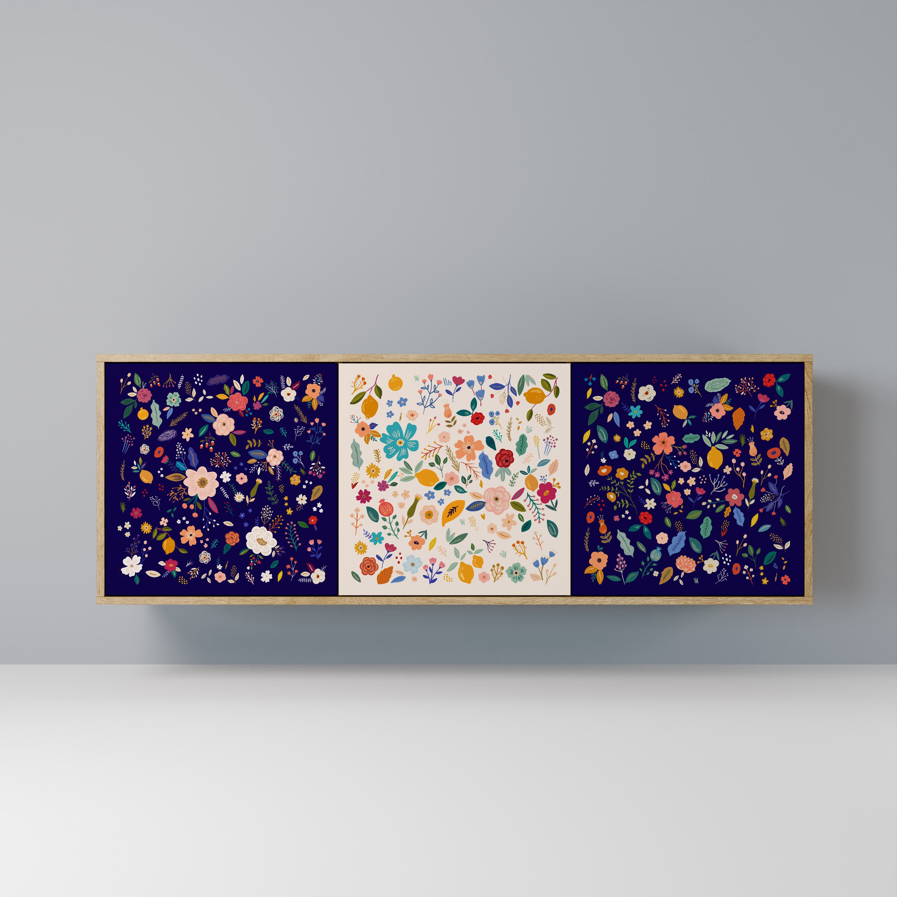 FLORAL COMBINATION 3-Door Sideboard in Oak Effect