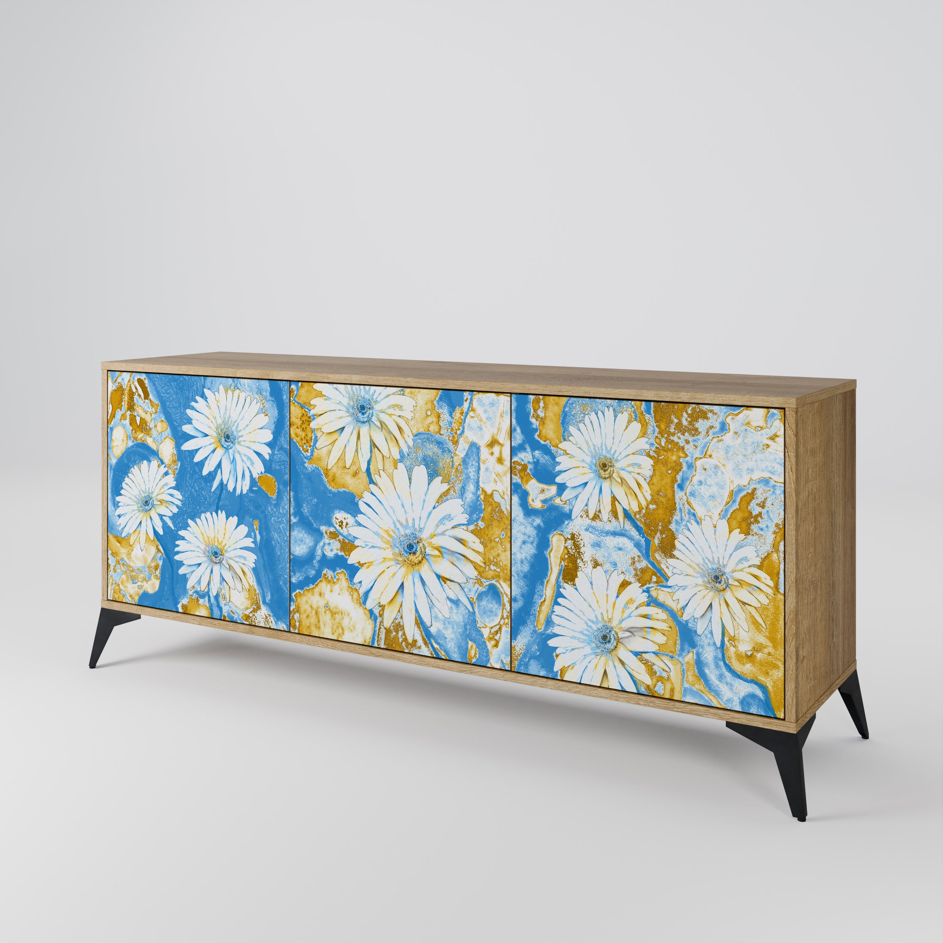 DAISY LUXE 3-Door Sideboard in Oak Effect