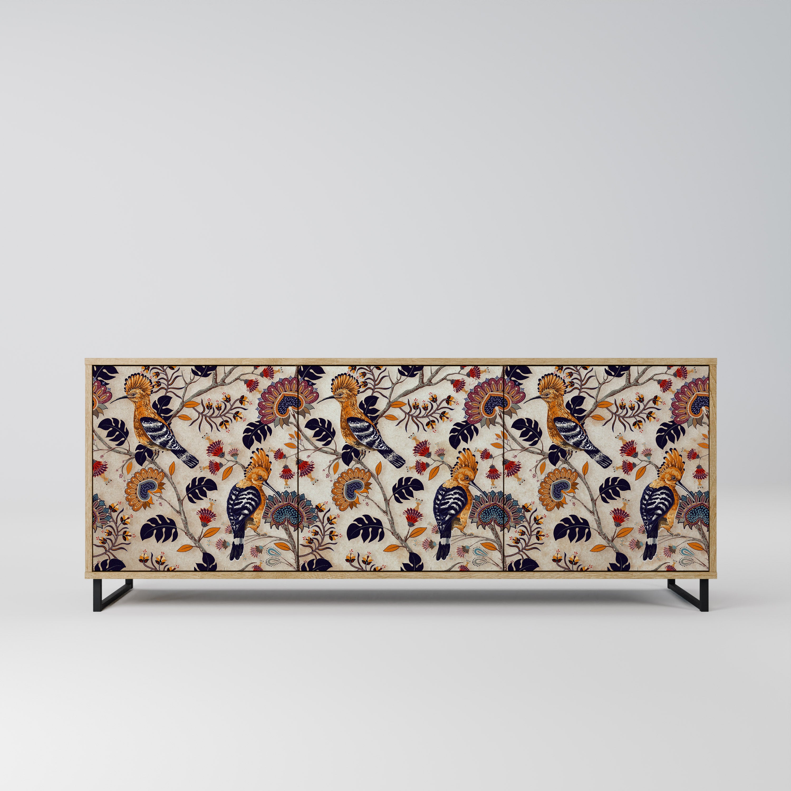 EMINENT HOOPOE 3-Door Sideboard in Oak Effect