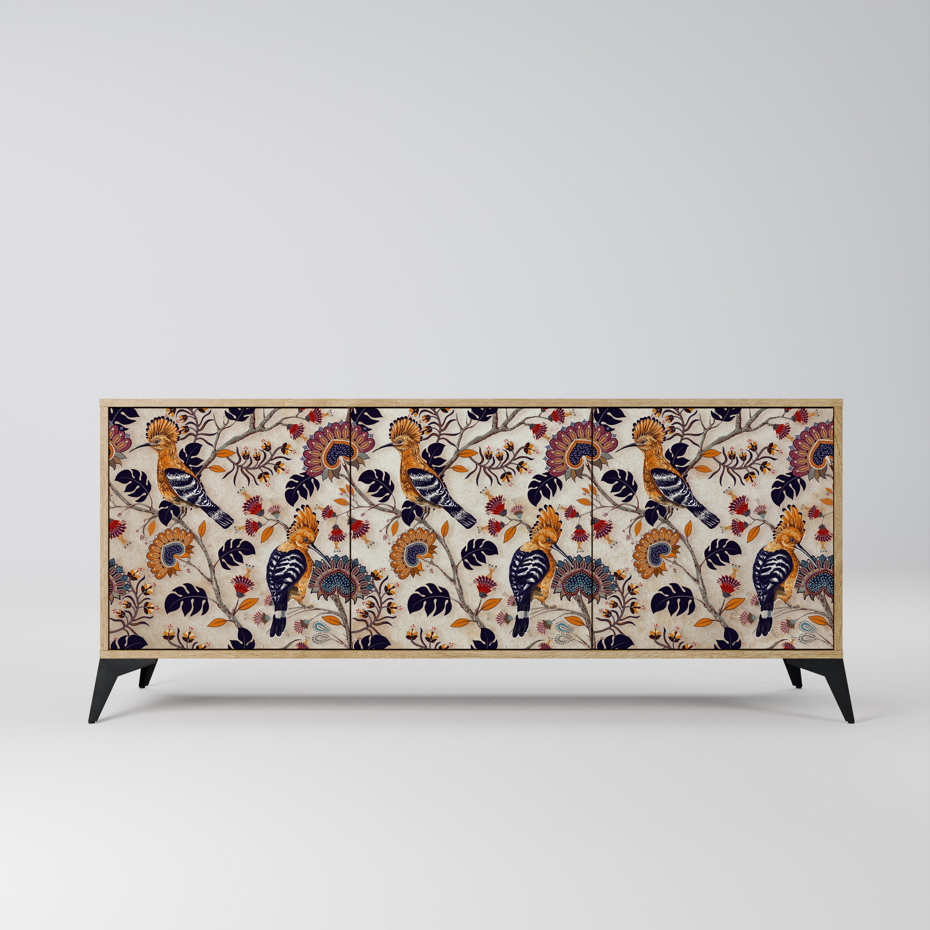 EMINENT HOOPOE 3-Door Sideboard in Oak Effect