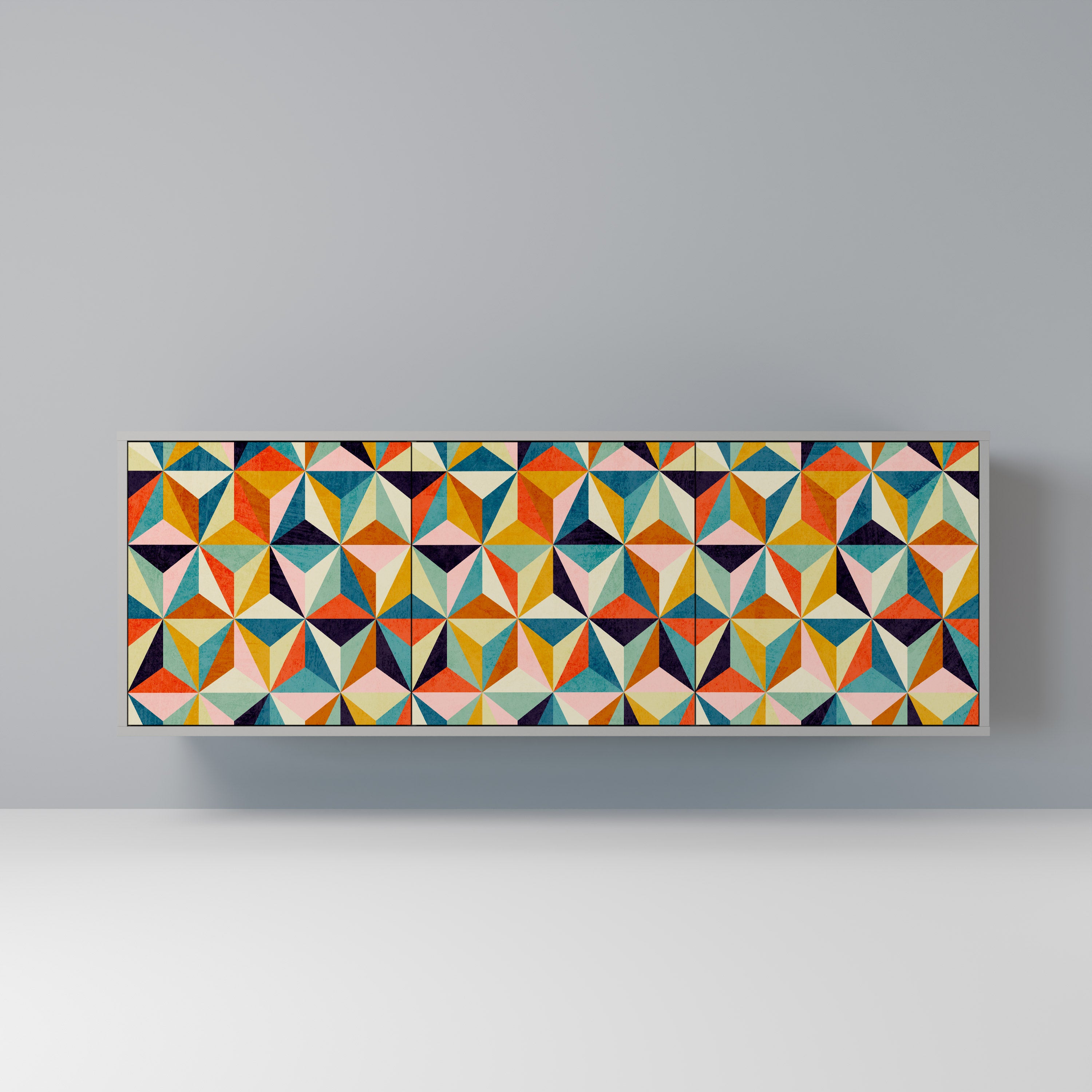 Aparador de 3 puertas TESSELATE TREASURES en acabado gris
