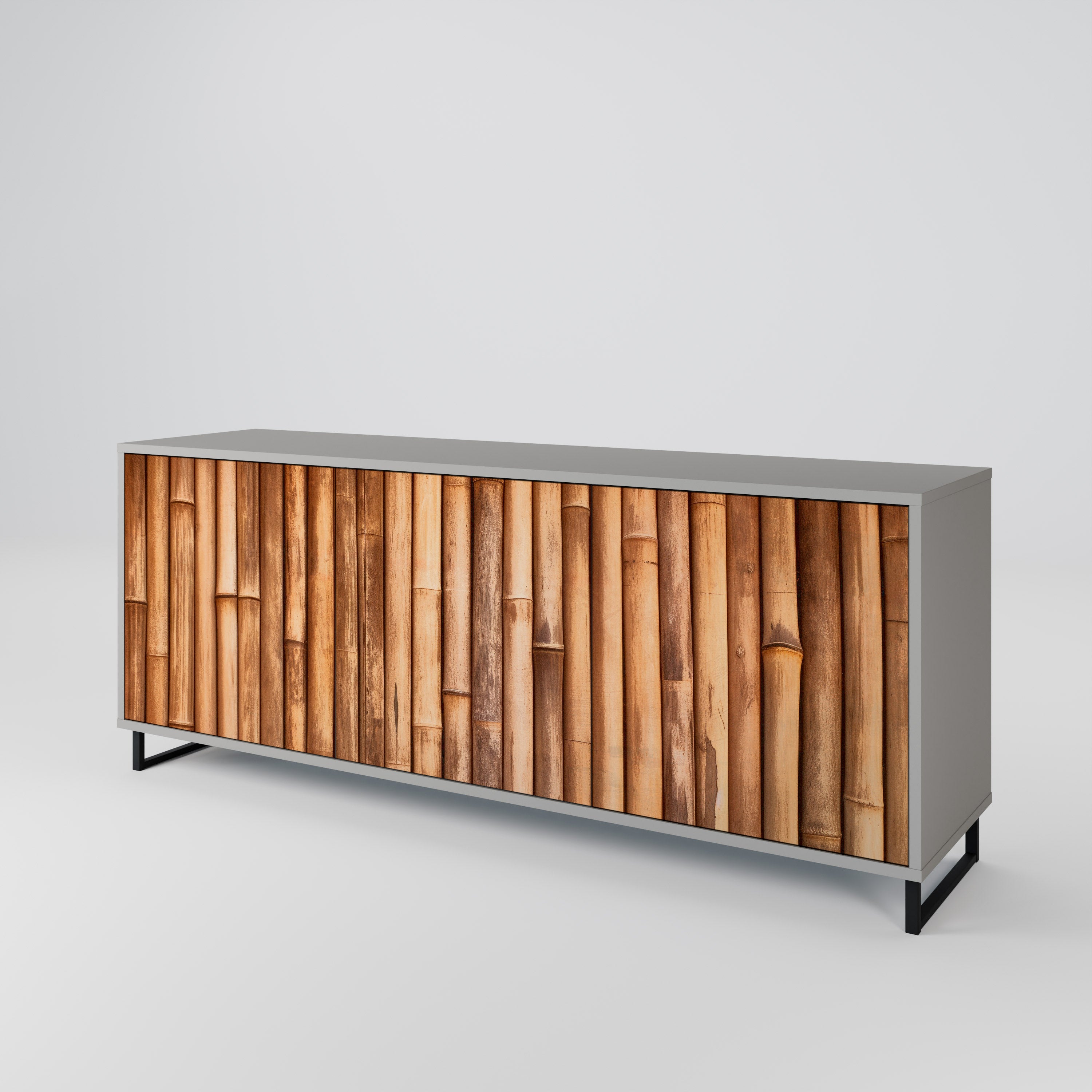 Aparador de 3 puertas de madera natural en acabado gris