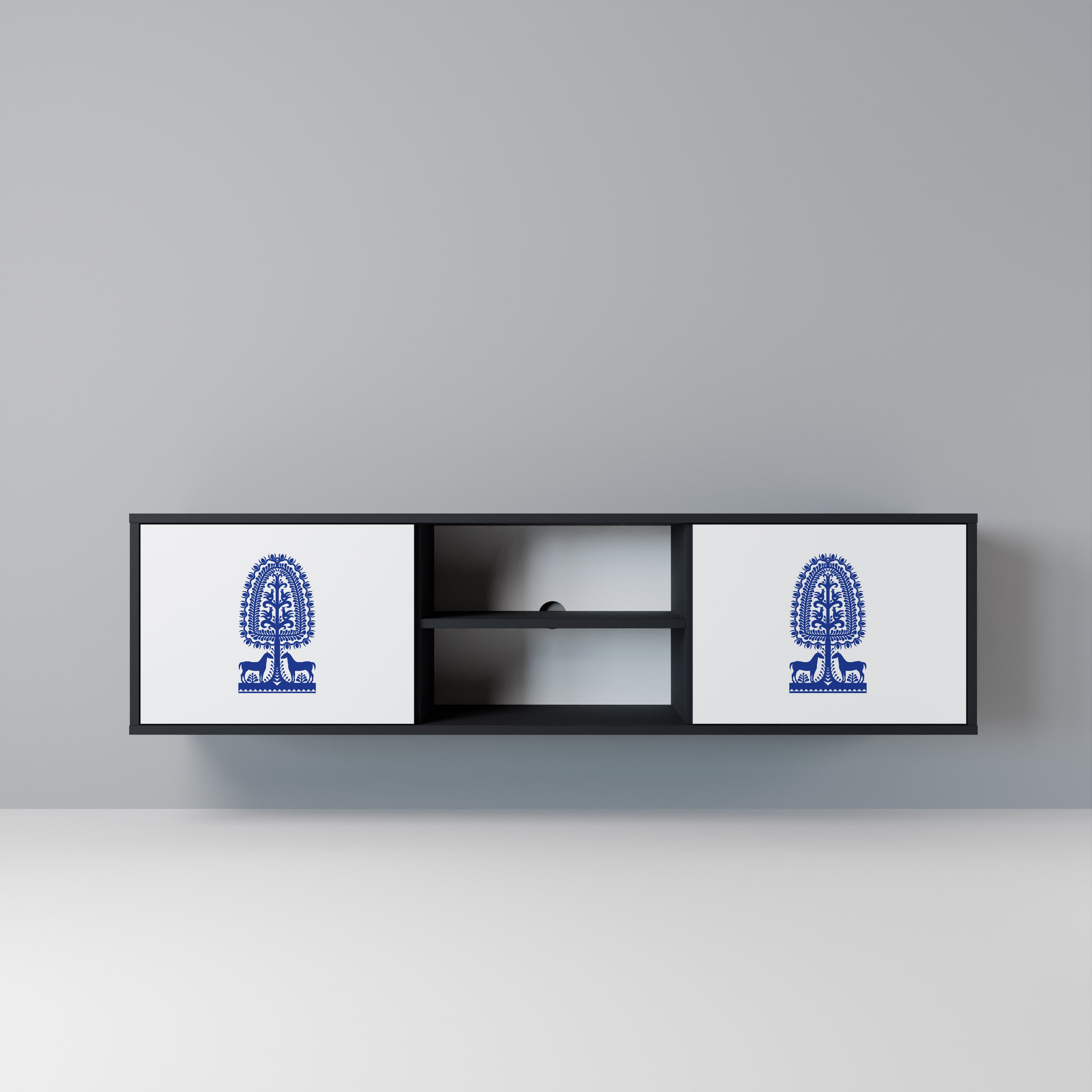Mueble de TV de dos puertas con acabado negro de arte popular polaco