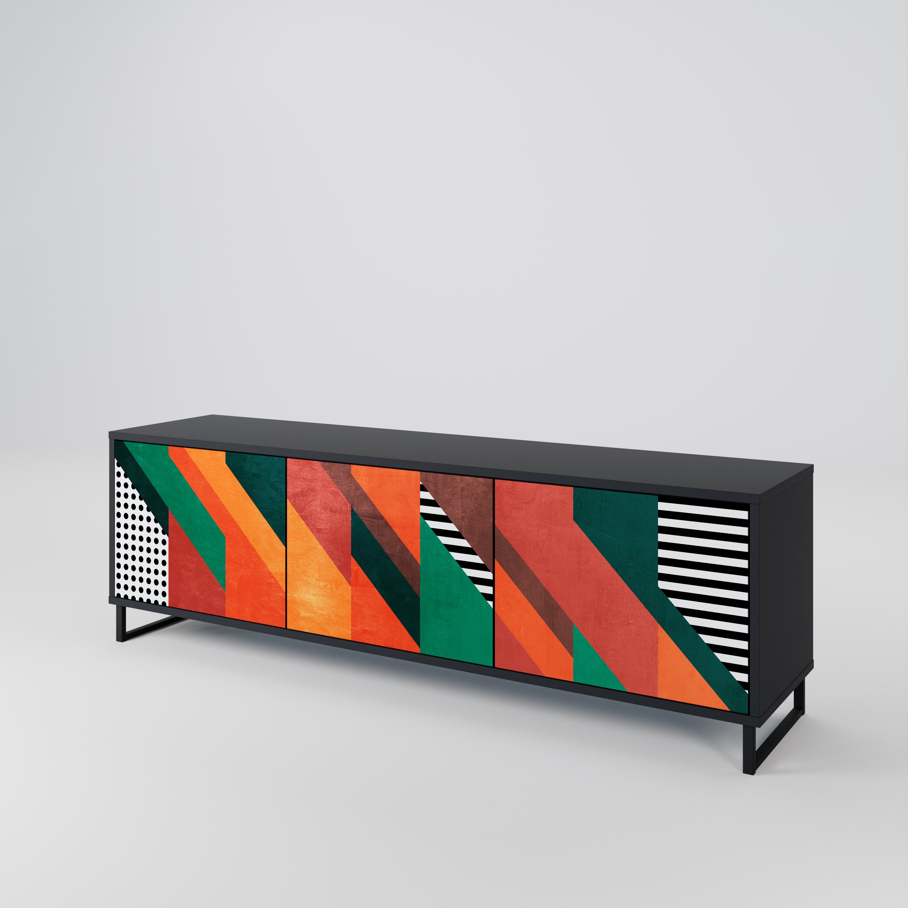 Mueble de TV de 3 puertas MAKESHIFT ARTISTRY con acabado negro