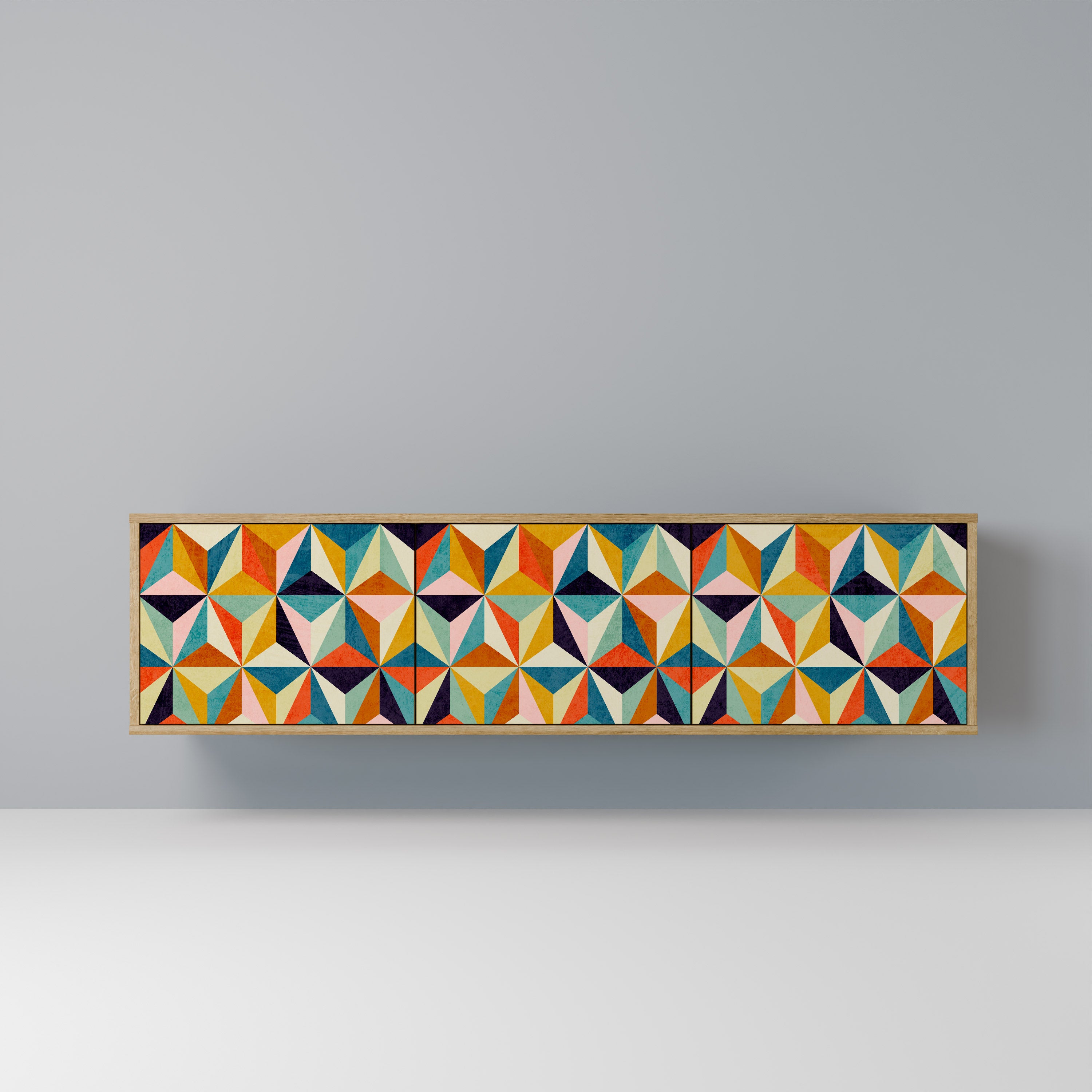 Mueble de TV de 3 puertas TESSELATE TREASURES con efecto roble