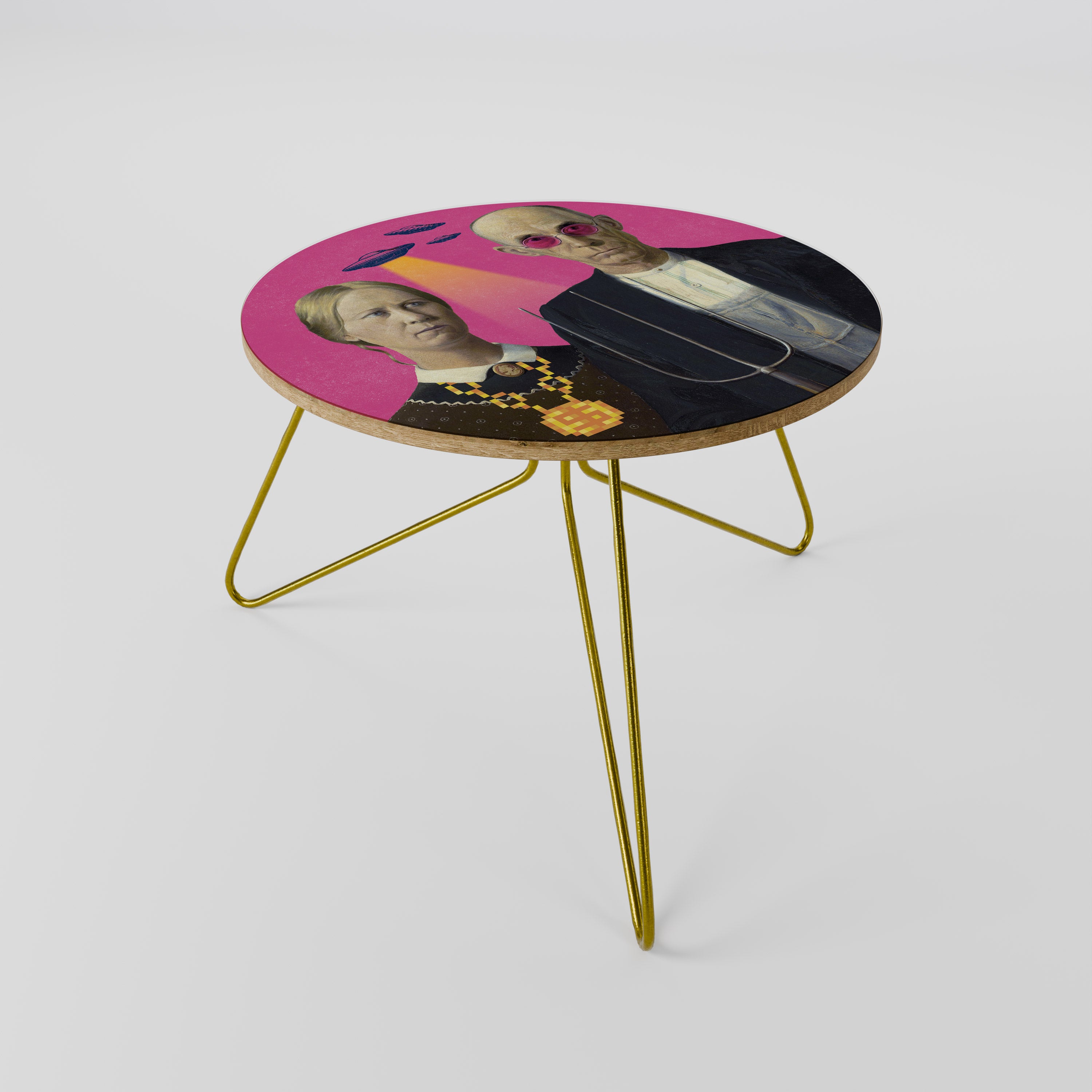 AMERICAN GOTHIC ALIEN Coffee Table 60