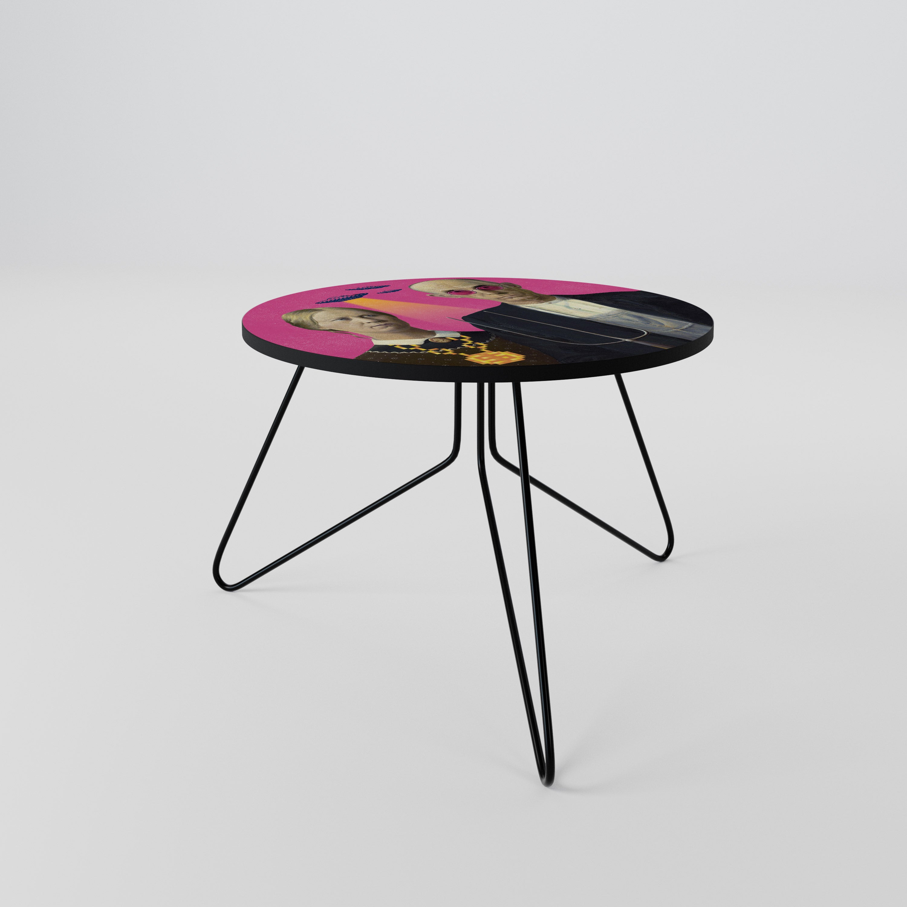 AMERICAN GOTHIC ALIEN Coffee Table 60