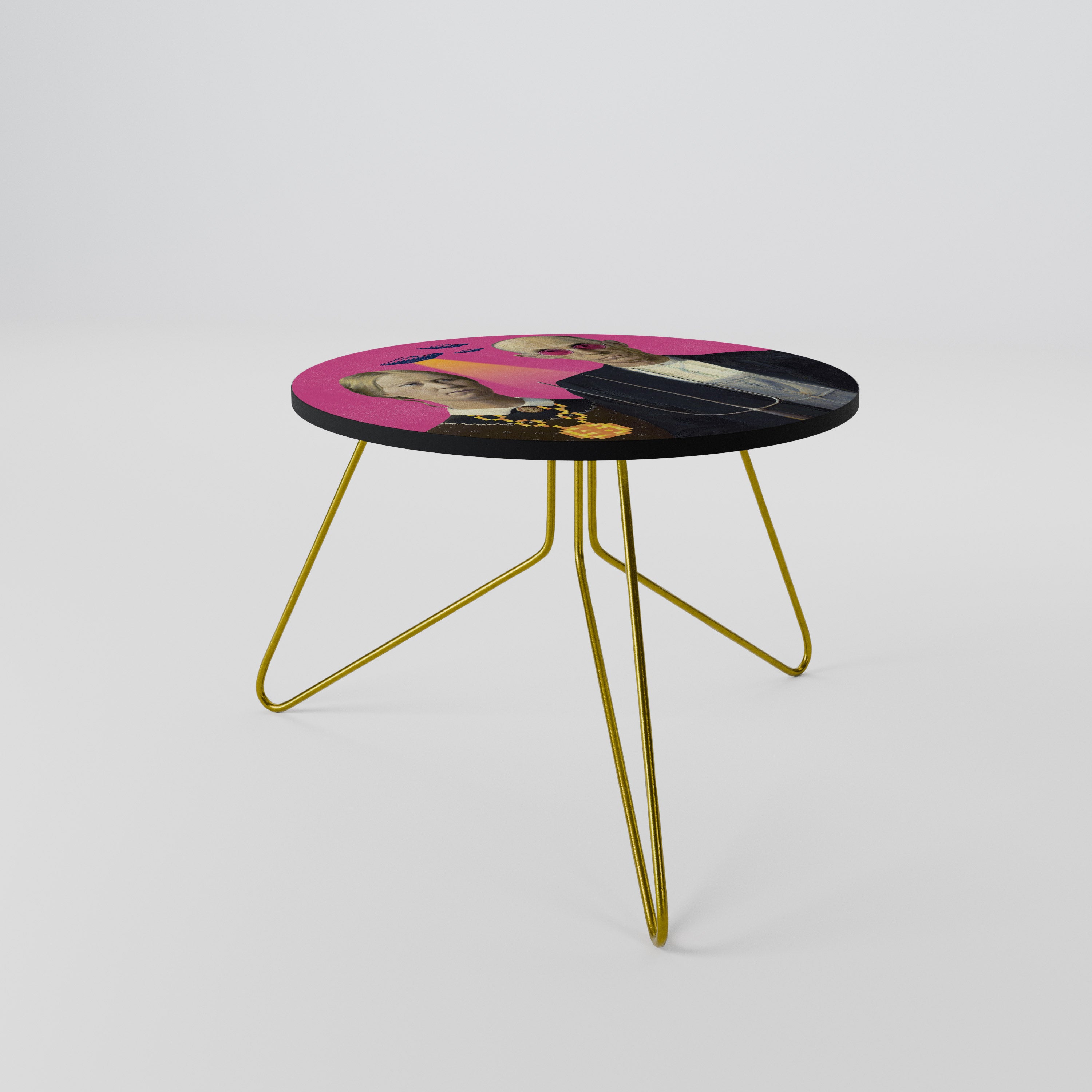 AMERICAN GOTHIC ALIEN Coffee Table 60