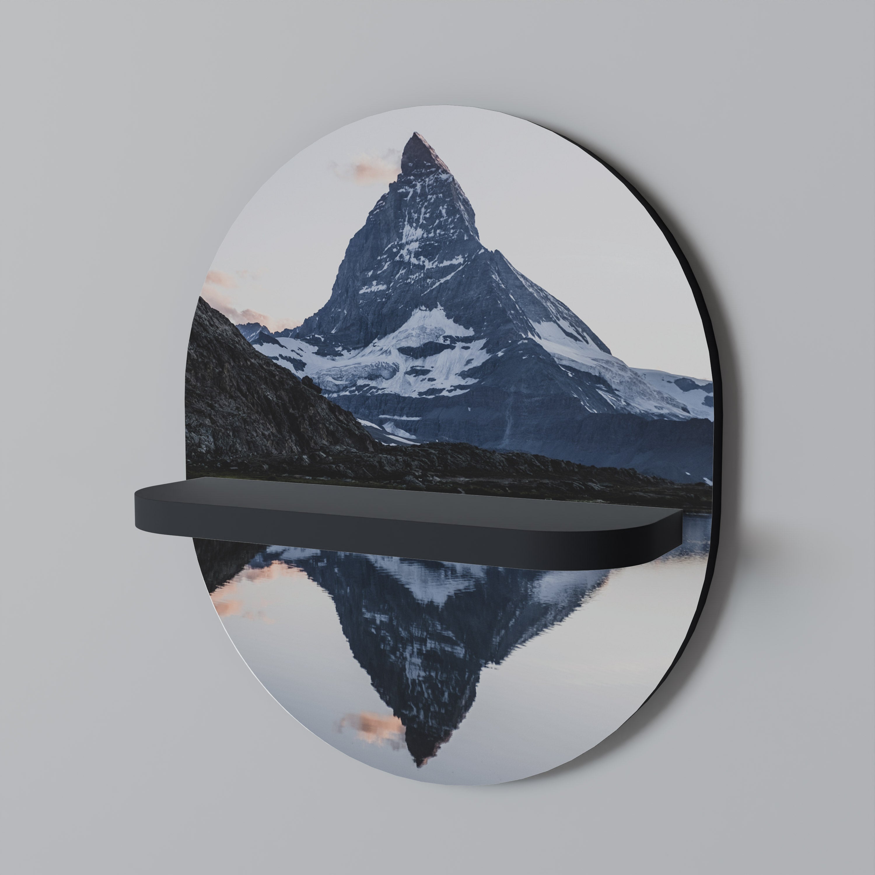 Estantería de arte ovalada MEMORIA DEL MATTERHORN con acabado negro
