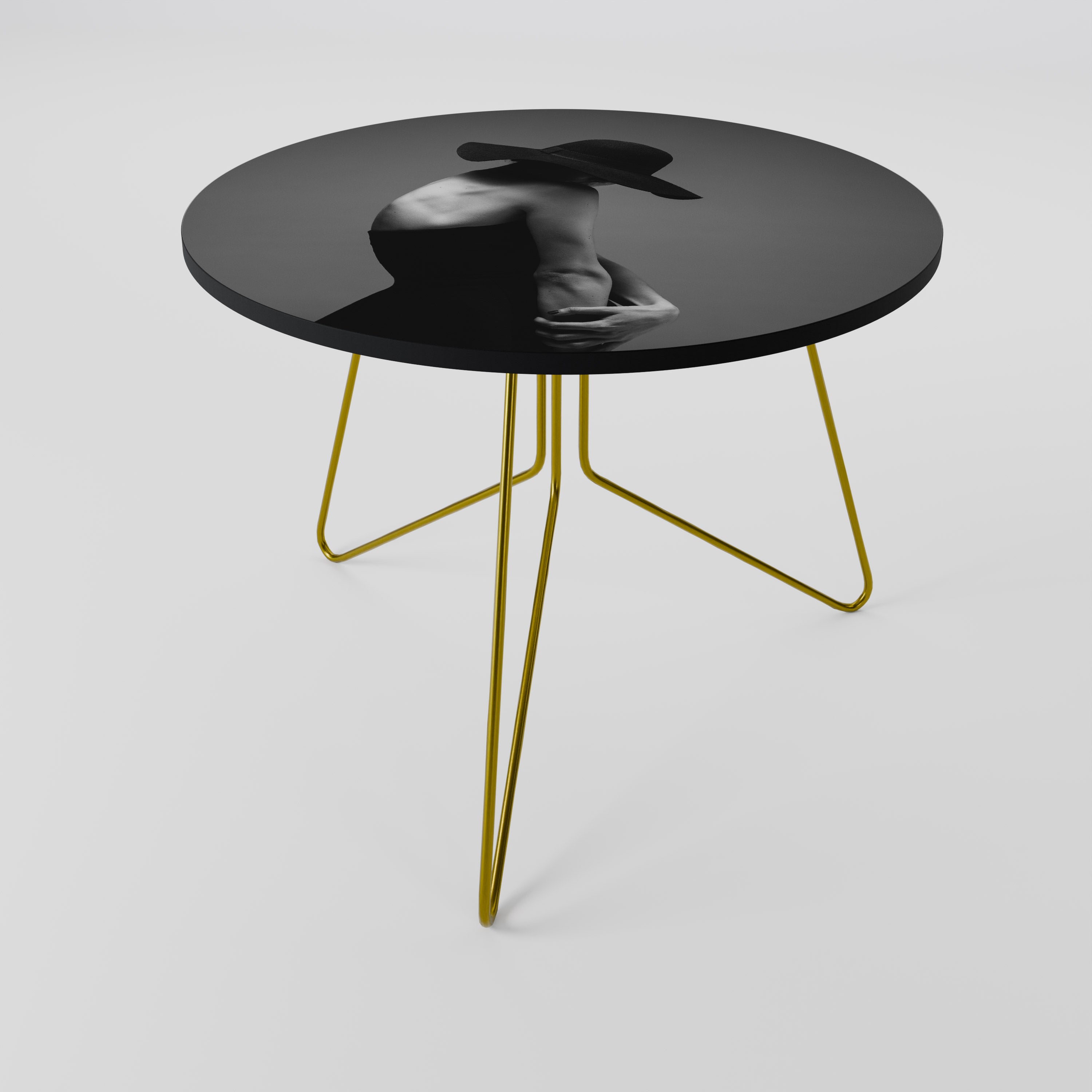 SILUETA DEL MISTERIO Mesa de centro 69