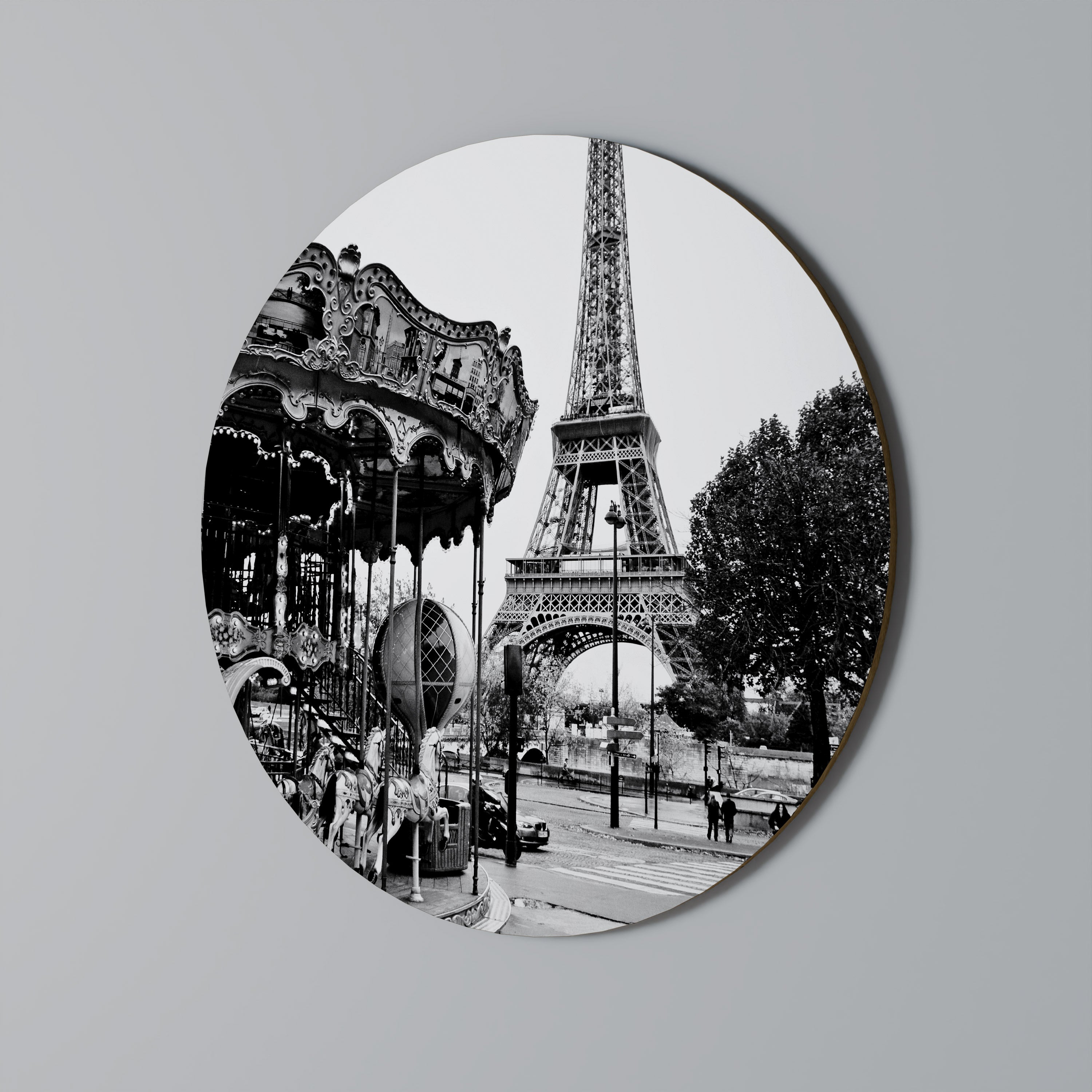 CHARMS OF THE CITY Round Wall Art