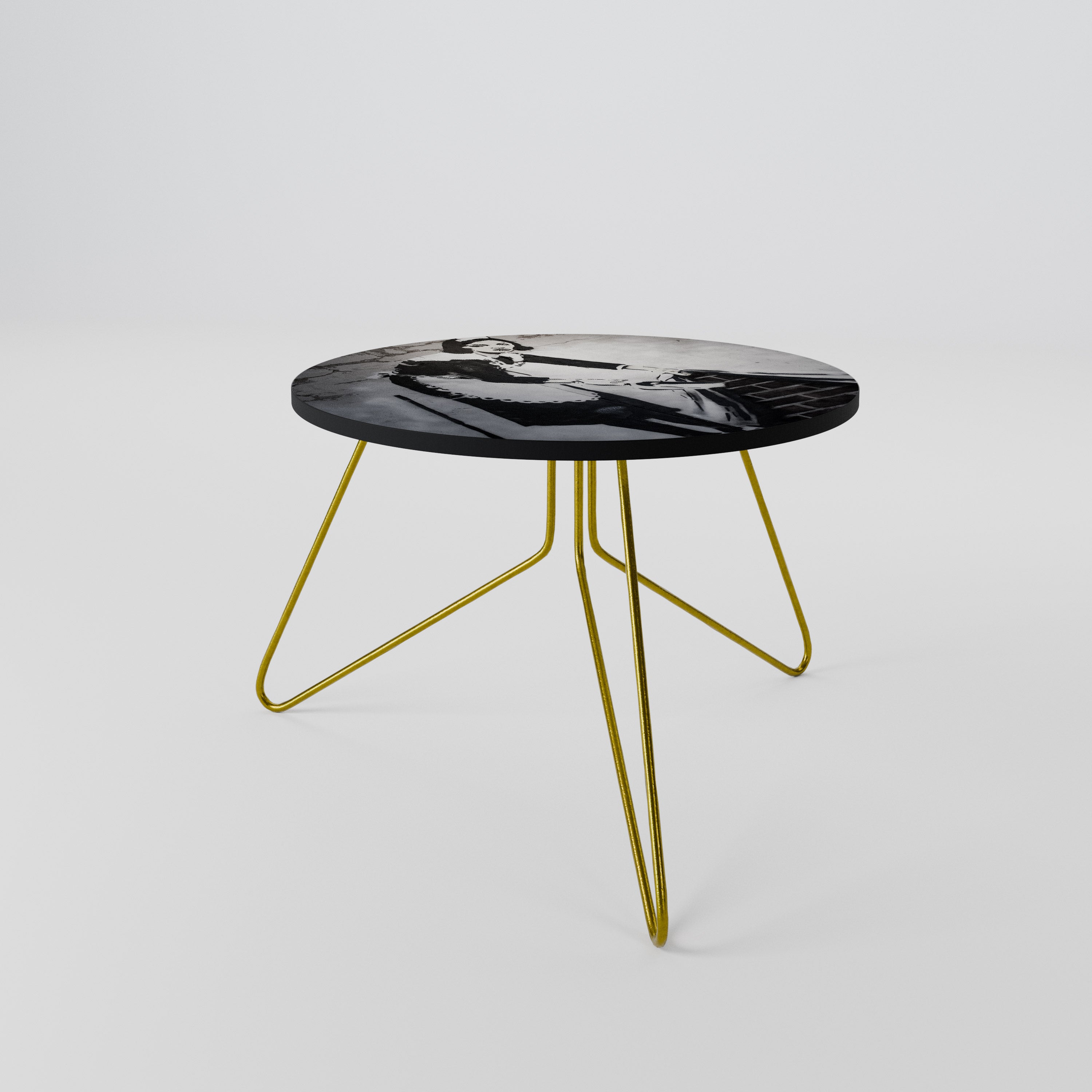 SWEEPING UNDER (BANKSY) Coffee Table 60