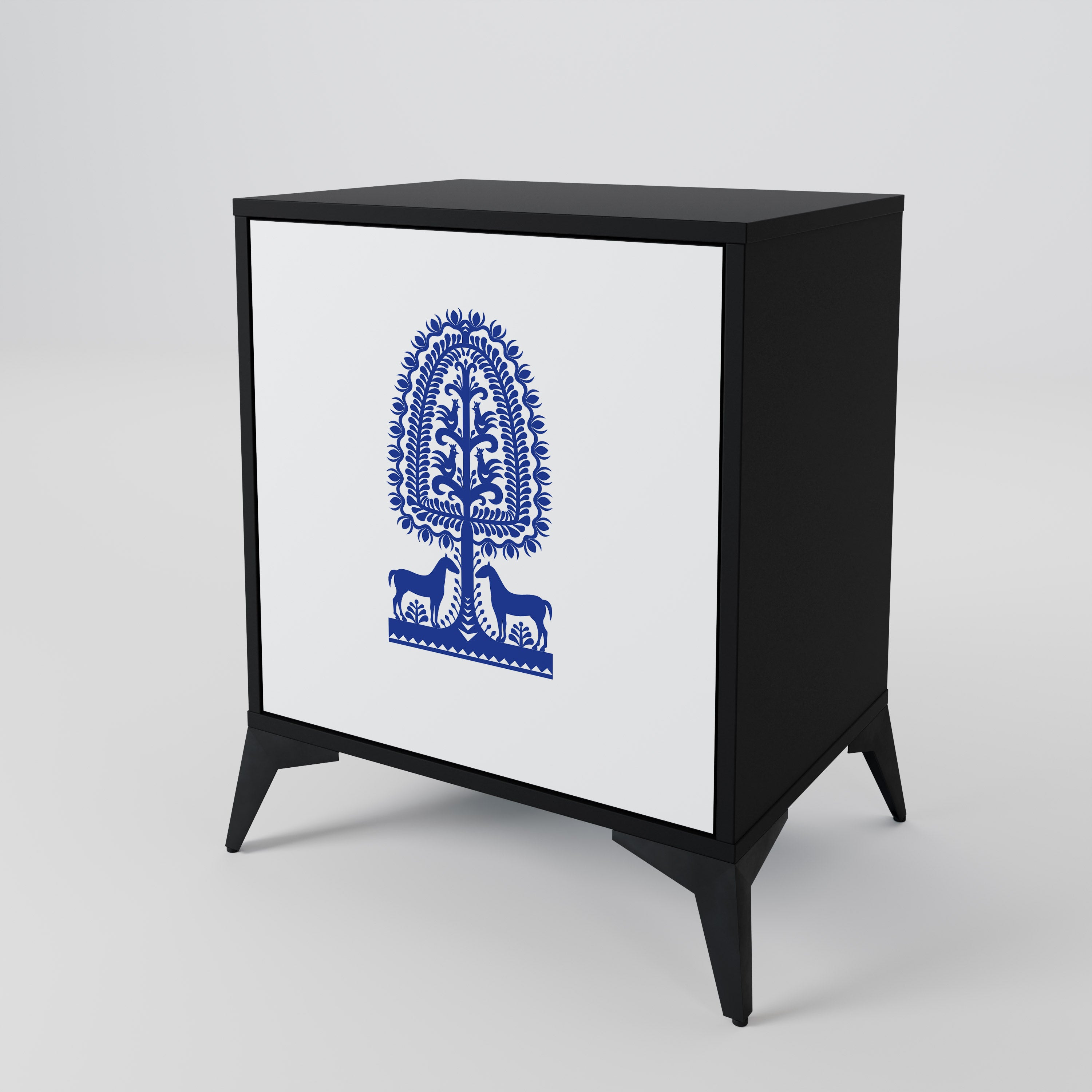 Aparador de una puerta de arte popular polaco en acabado negro