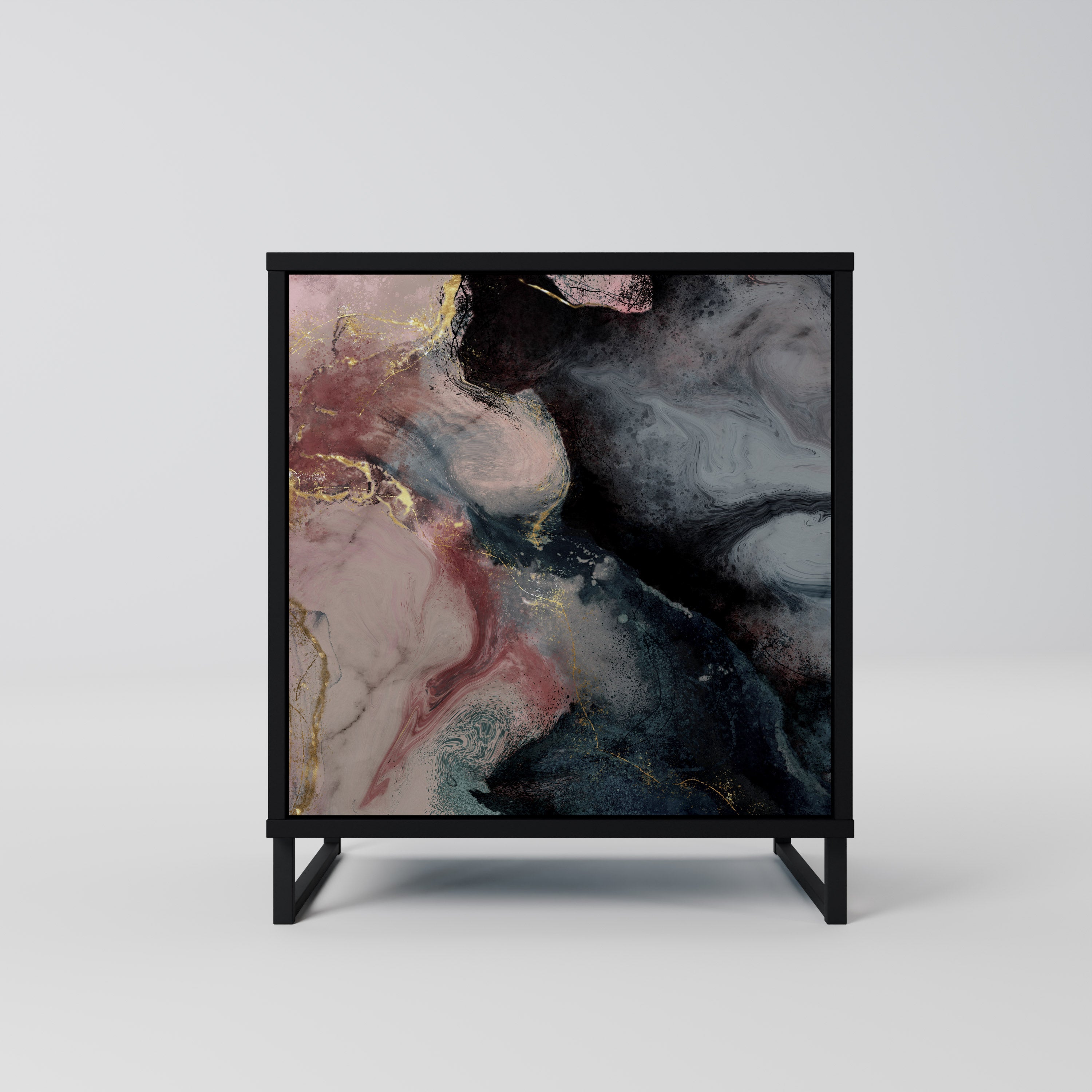 Aparador de una puerta con remolinos dorados en acabado negro