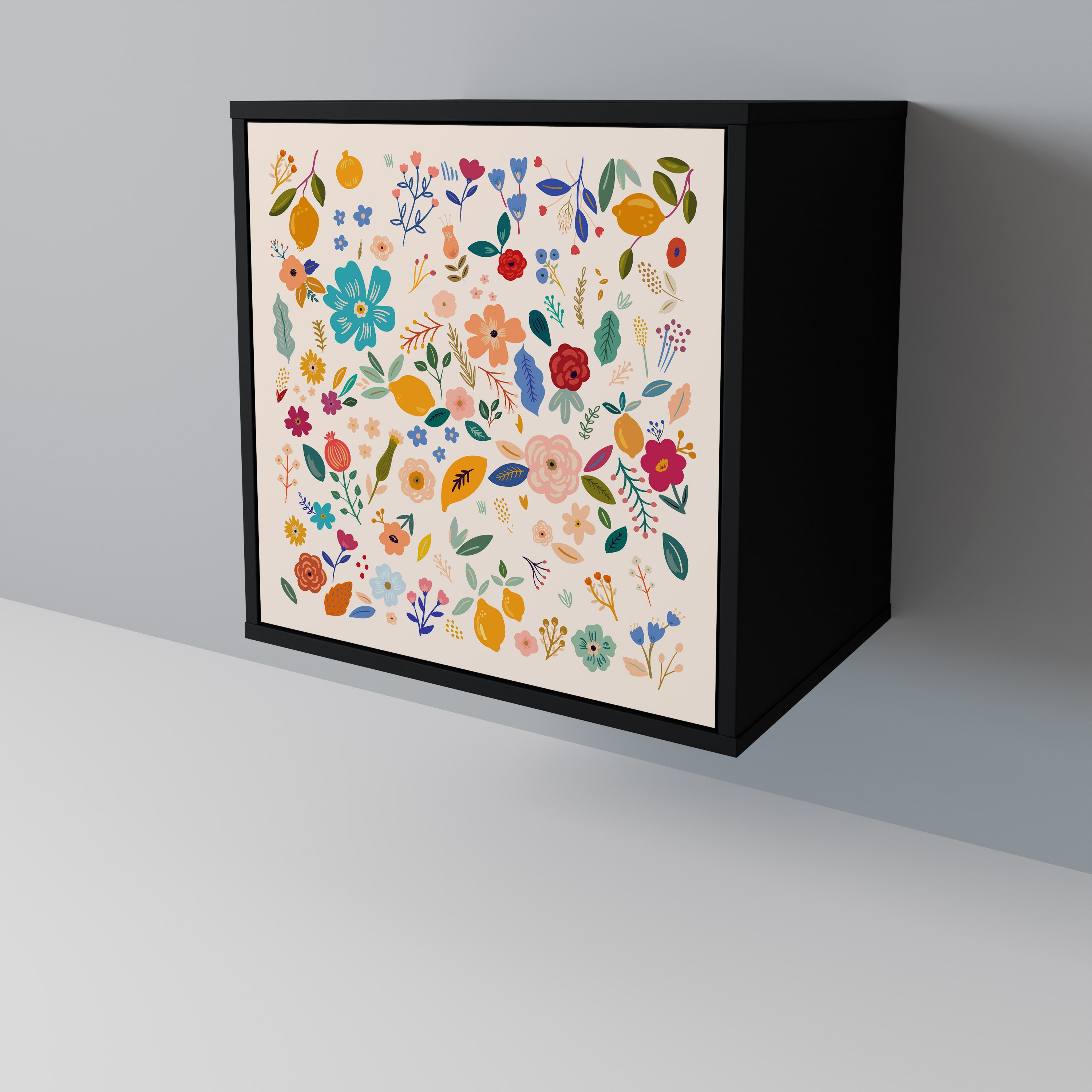 Aparador de 1 puerta con estampado floral en acabado negro