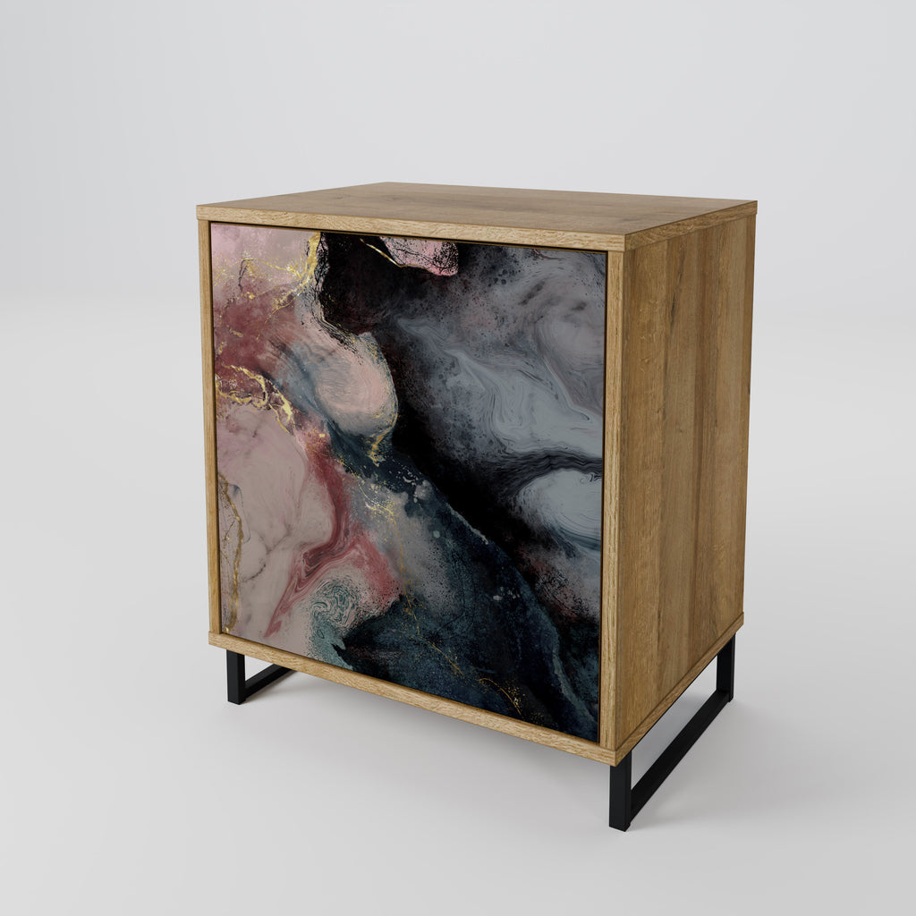 Aparador de una puerta con remolinos dorados en efecto roble