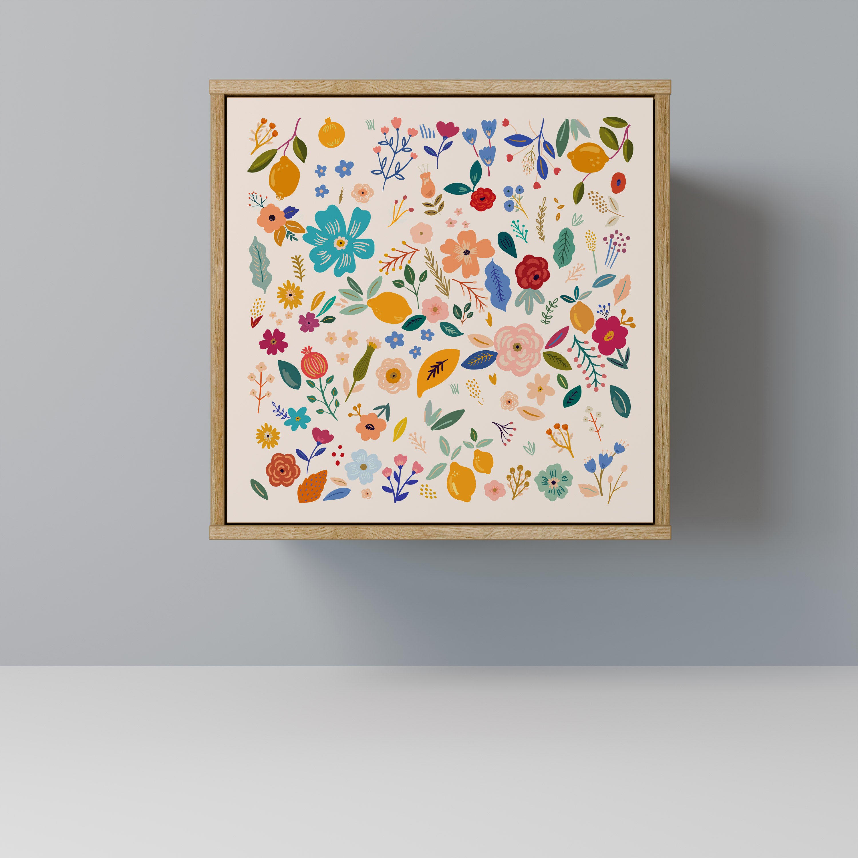 Aparador de 1 puerta con estampado floral y acabado en roble