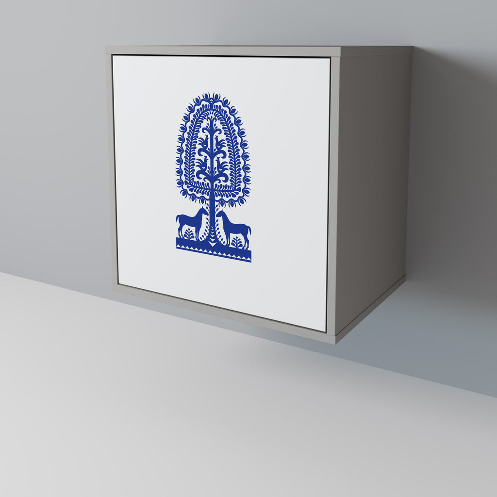 Aparador de una puerta de arte popular polaco en acabado gris