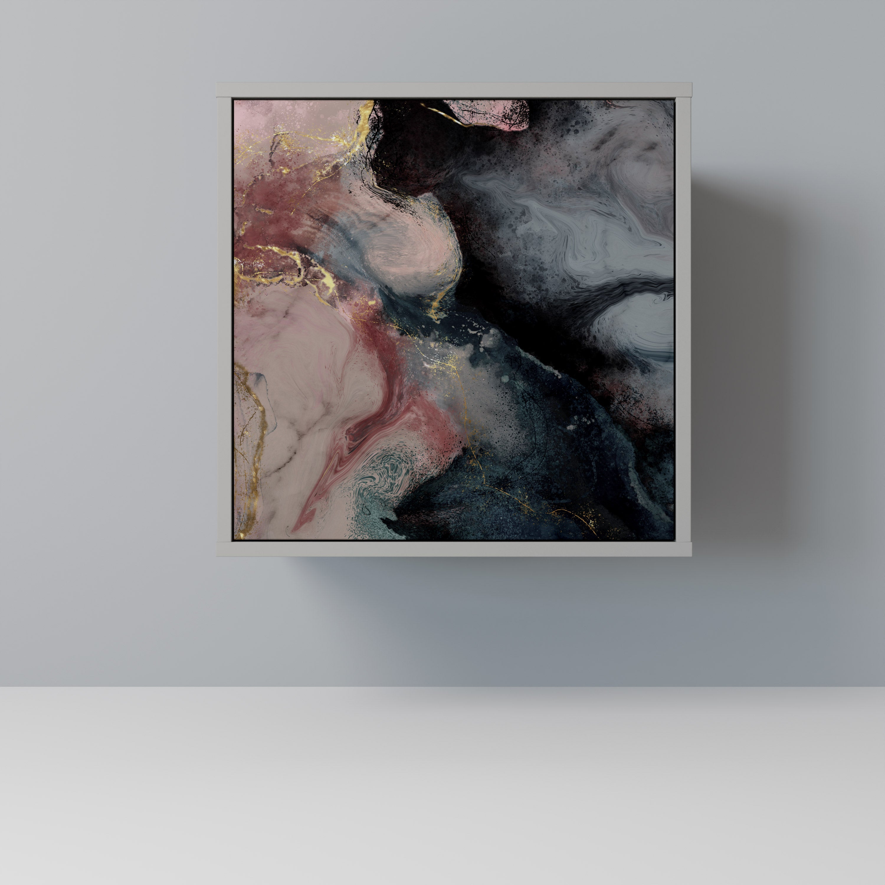 Aparador de una puerta con remolinos dorados en acabado gris