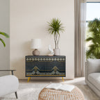 ROYAL ORDINARINESS Aparador de 2 Puertas en Acabado Negro