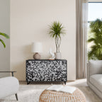 CHARCOAL SPROUT Aparador de 2 Puertas en Acabado Negro