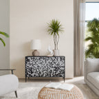 CHARCOAL SPROUT Aparador de 2 Puertas en Acabado Negro