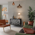 CHARCOAL SPROUT Aparador de 2 Puertas en Acabado Negro