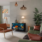 MIDNIGHT BLOSSOM Aparador de 2 Puertas en Acabado Negro