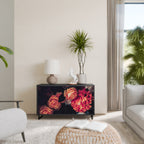 NEVERENDING BLOOM Aparador de 2 Puertas en Acabado Negro