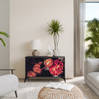 NEVERENDING BLOOM Aparador de 2 Puertas en Acabado Negro