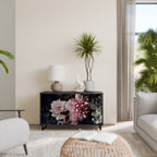 PURE BLOSSOM Aparador de 2 Puertas en Acabado Negro