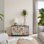 ORGANIC FOLKLORE Aparador de 2 Puertas en Acabado Negro