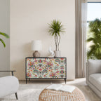 ORGANIC FOLKLORE Aparador de 2 Puertas en Acabado Negro