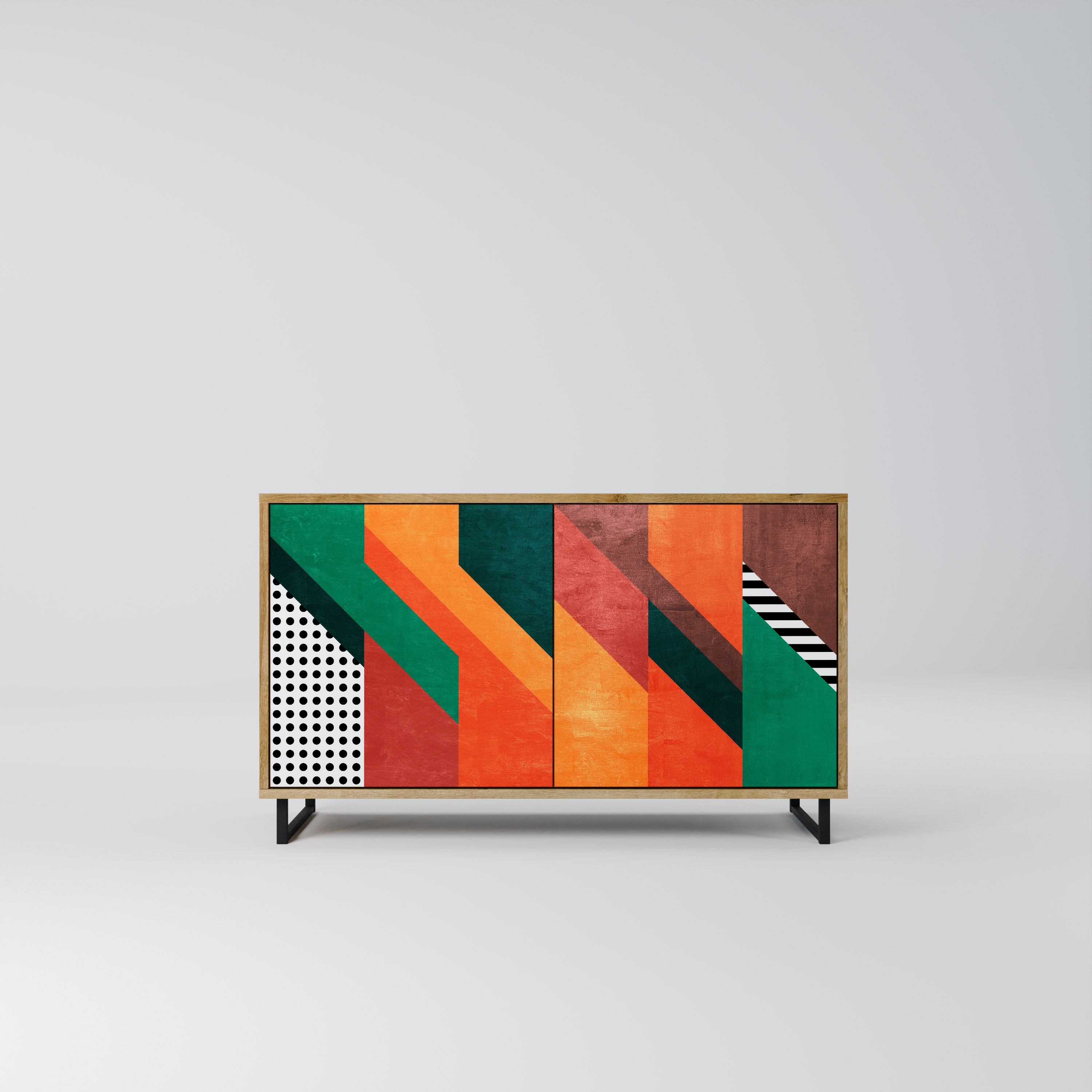 MAKESHIFT ARTISTRY 2-Door Sideboard in Oak Effect