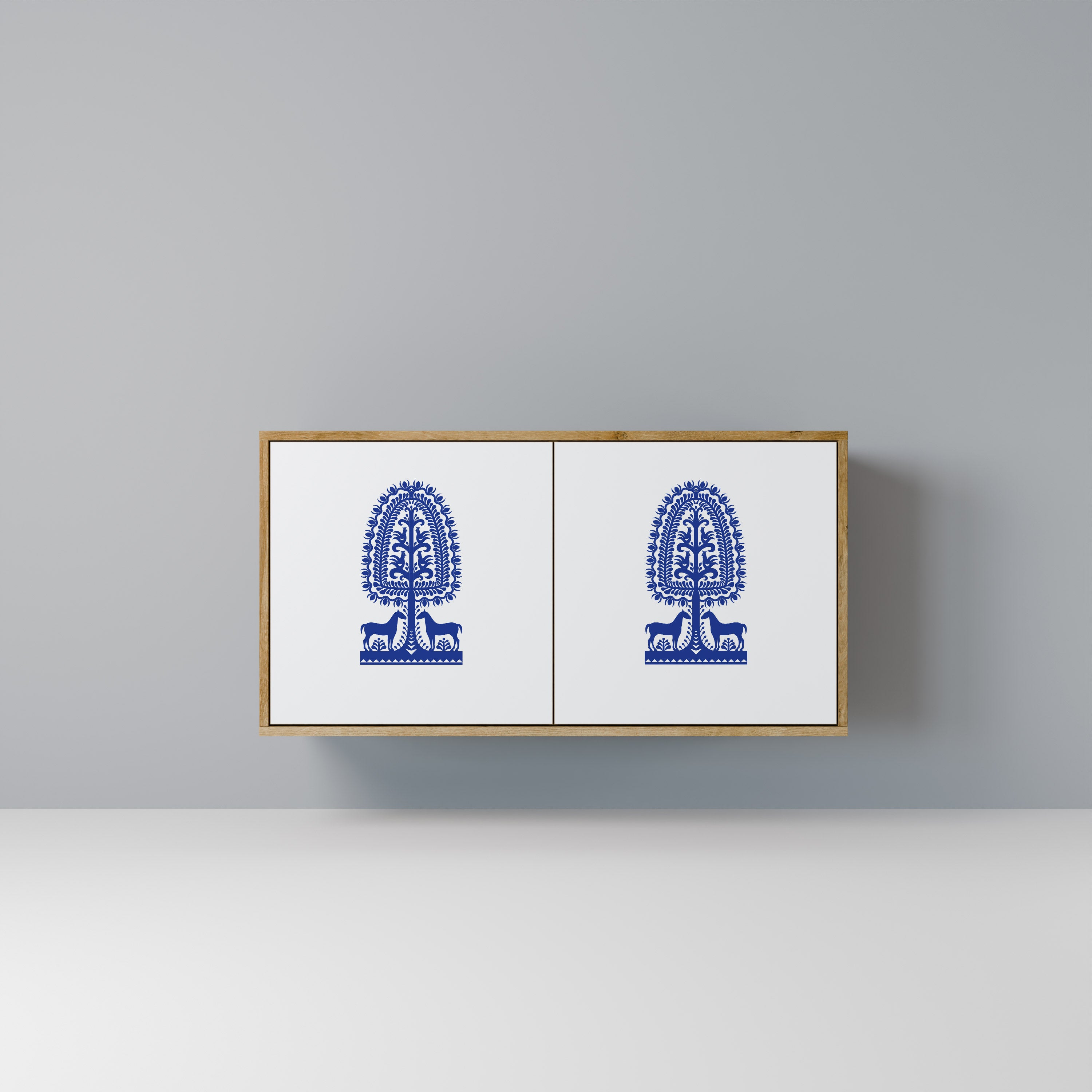 Aparador de dos puertas de arte popular polaco con efecto roble