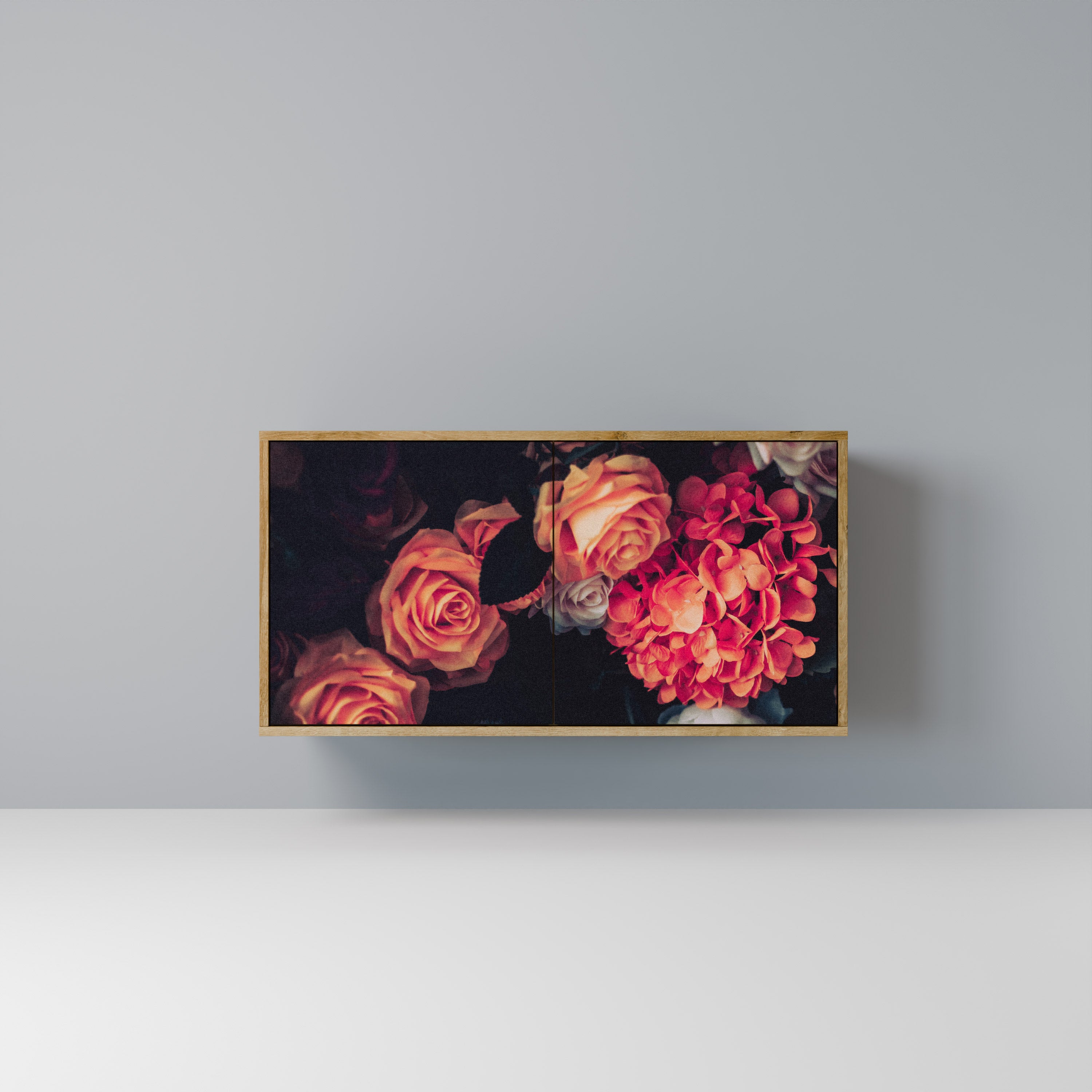 Aparador de 2 puertas NEVERENDING BLOOM con efecto roble