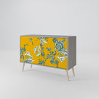 Aparador YELLOW CHINOISERIE de 2 puertas en acabado gris