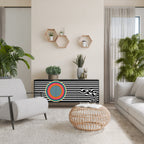 SPECTRA SHOWCASE Aparador de 3 Puertas en Acabado Negro