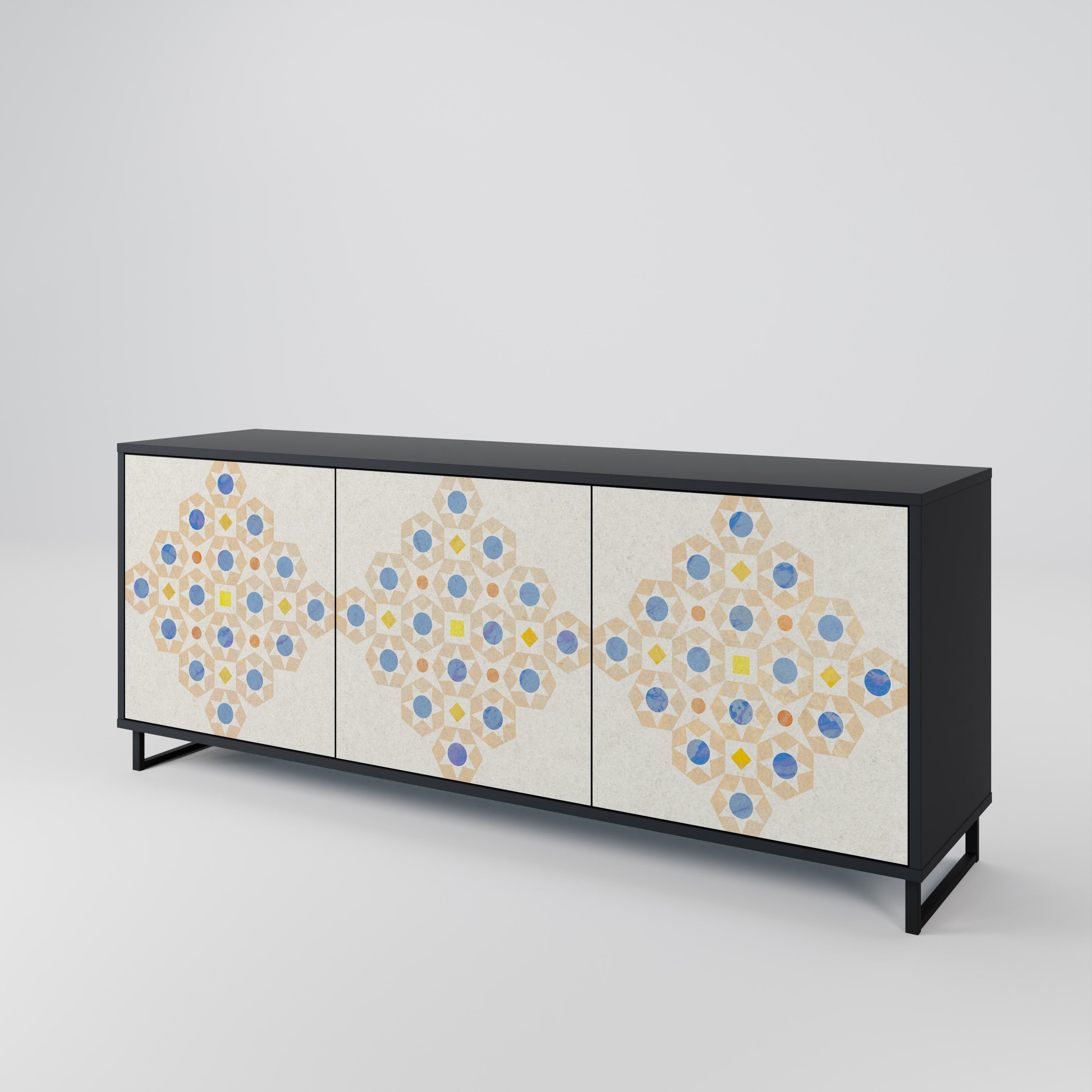 Aparador de 3 puertas con diseño de prisma en acabado negro