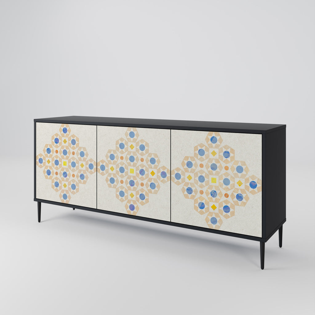 Aparador de 3 puertas con diseño de prisma en acabado negro