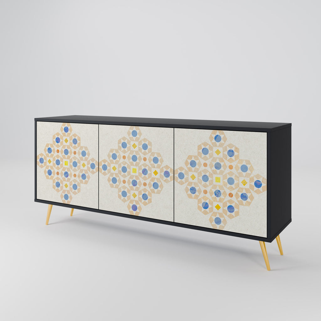 Aparador de 3 puertas con diseño de prisma en acabado negro