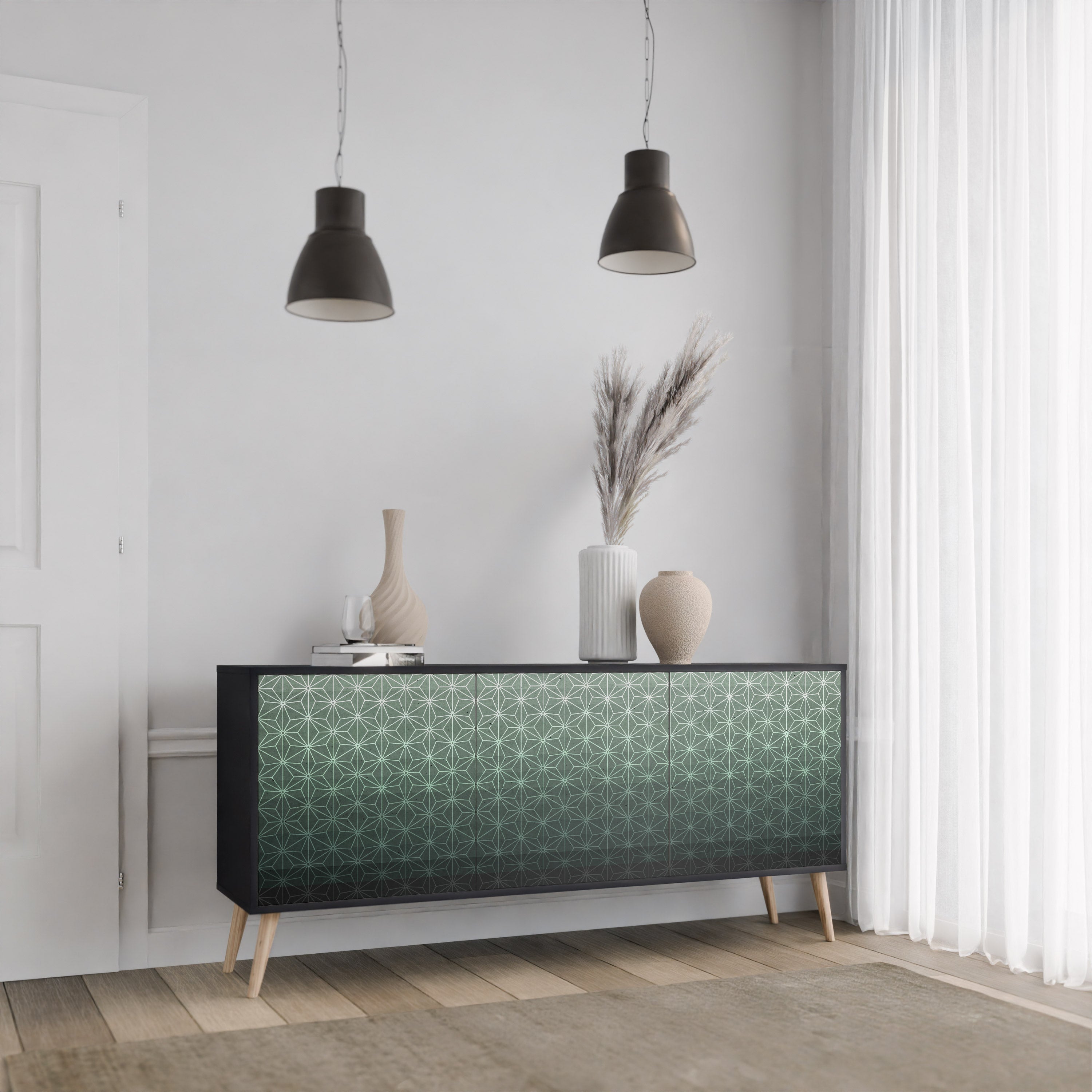 Aparador ORNAMENTAL GLIMMER de 3 puertas con acabado negro