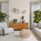 STRENGTHENING RELATION Aparador de 3 Puertas en Acabado Negro