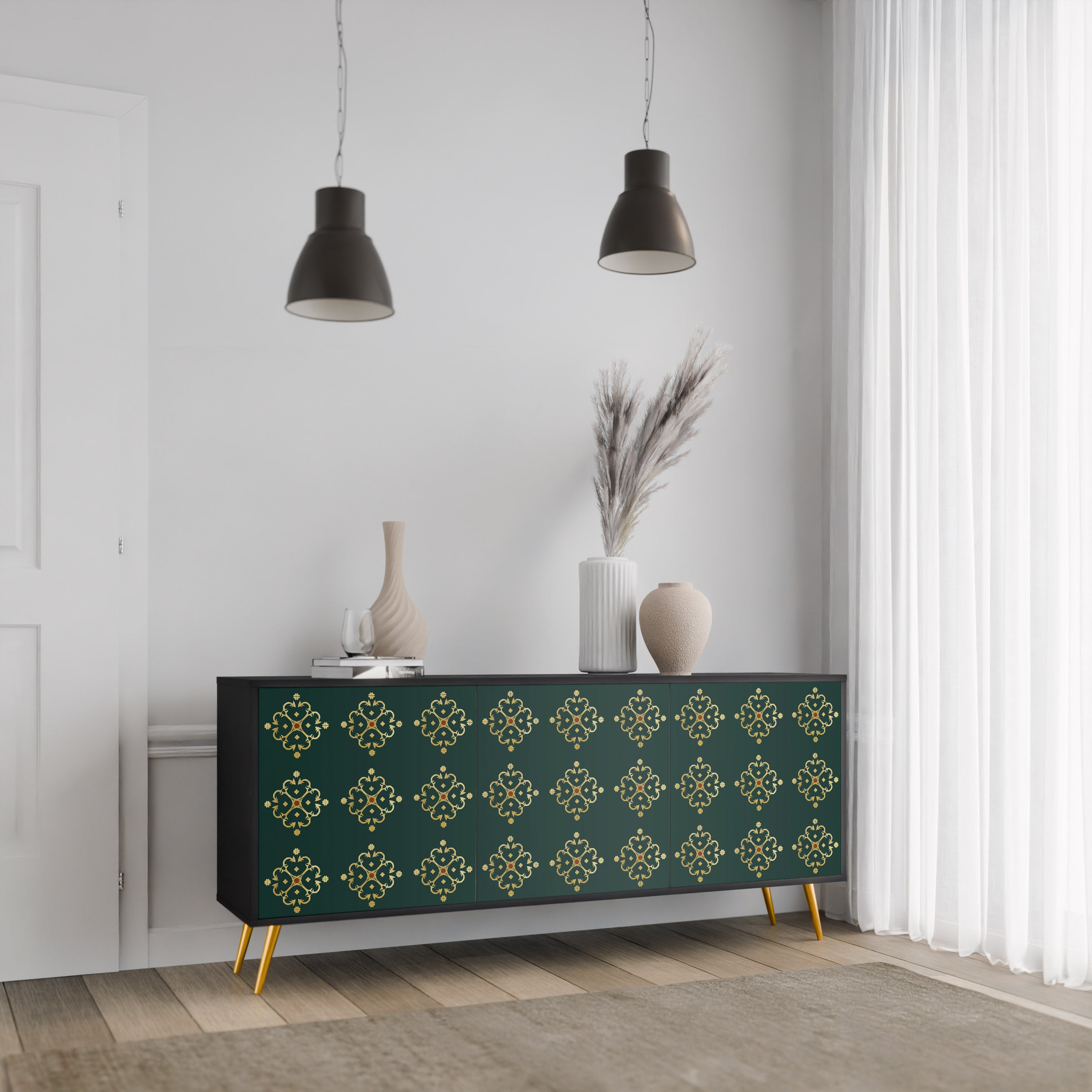 Aparador ROYAL MEDALLION de 3 puertas con acabado negro