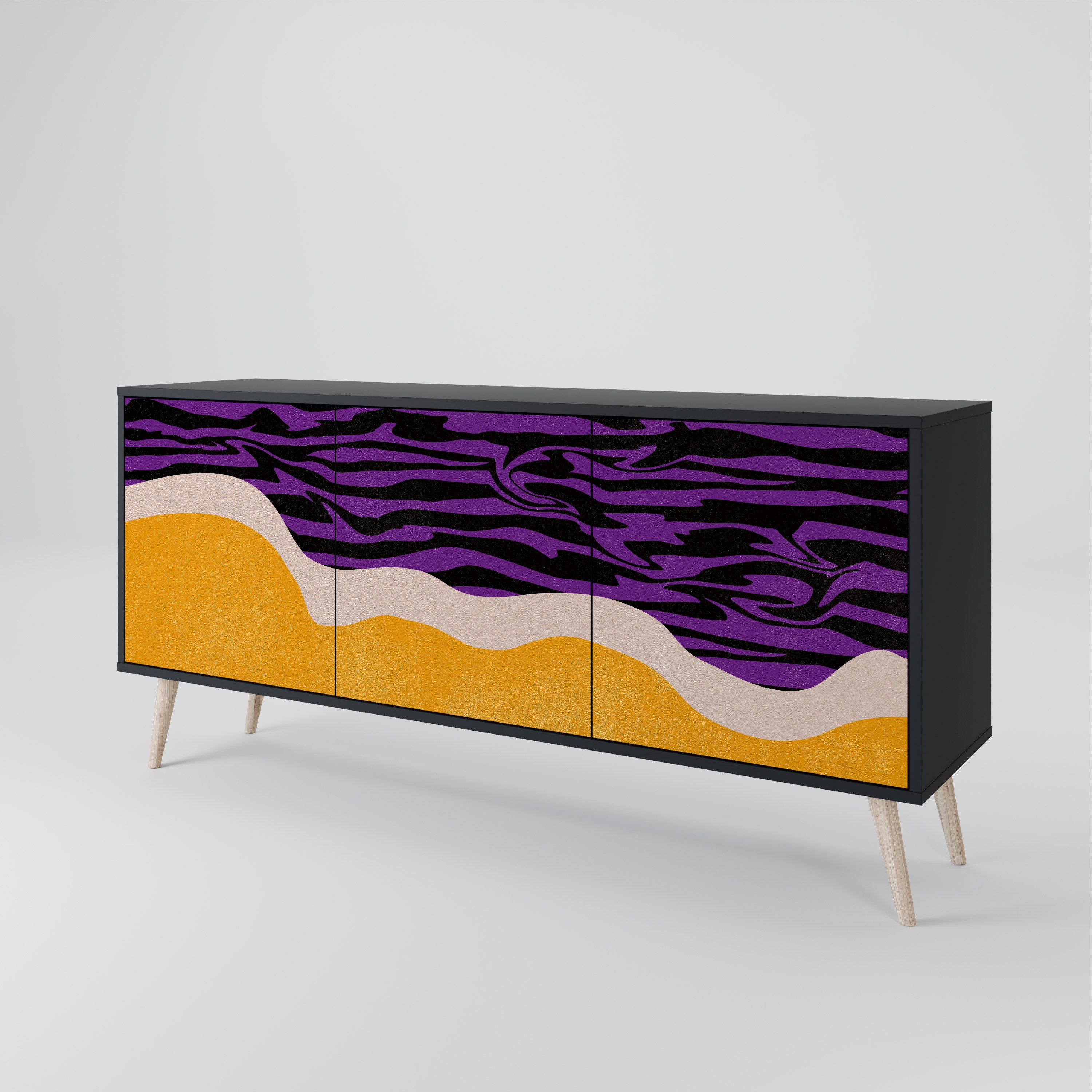 INDEPENDENT BORDER 3-Door Sideboard