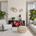 NEVERENDING BLOOM Aparador de 3 Puertas en Acabado Negro