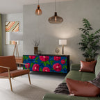 SPRING THOUGHTS Aparador de 3 Puertas en Acabado Negro